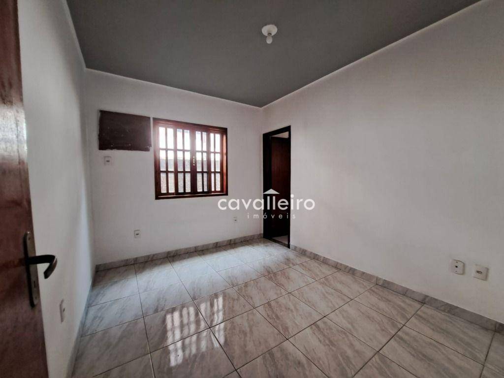 Casa à venda com 2 quartos, 64m² - Foto 12