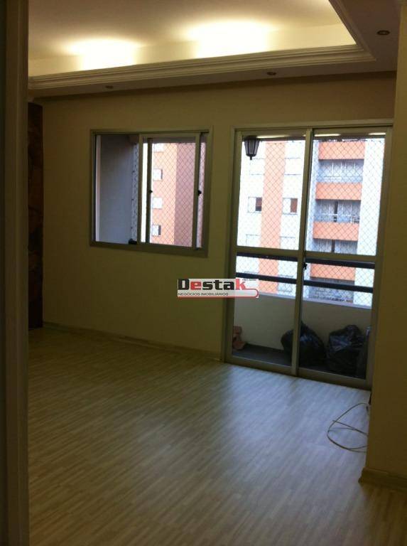 Apartamento à venda com 1 quarto, 74m² - Foto 14