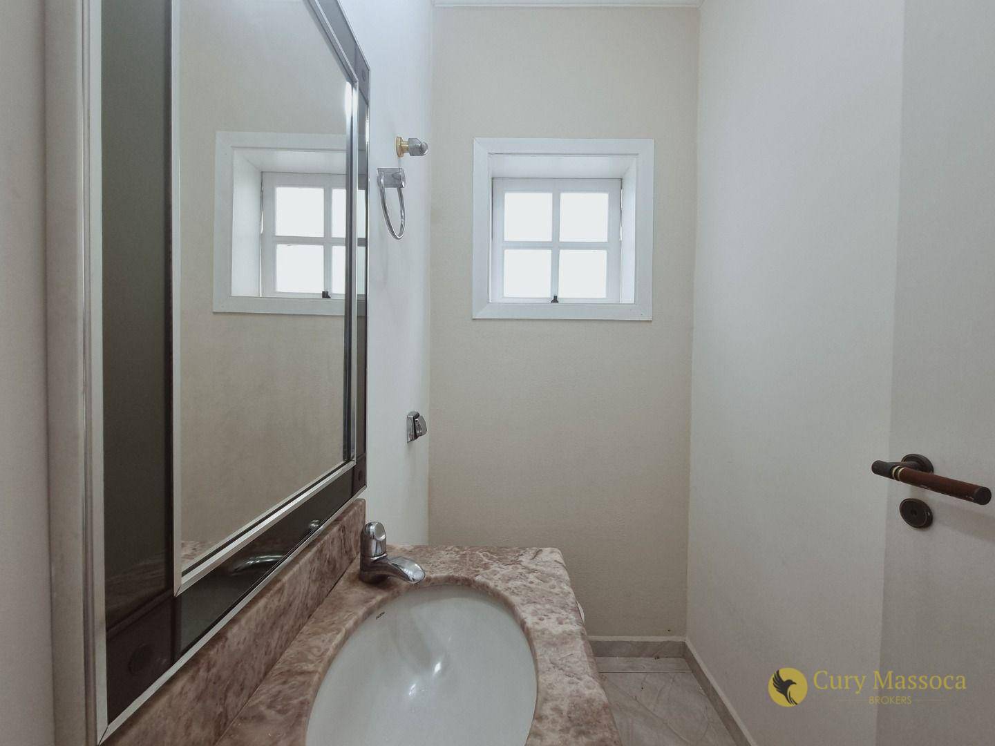 Casa de Condomínio à venda e aluguel com 4 quartos, 310m² - Foto 8
