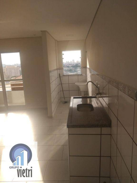 Apartamento para alugar com 2 quartos, 70m² - Foto 4