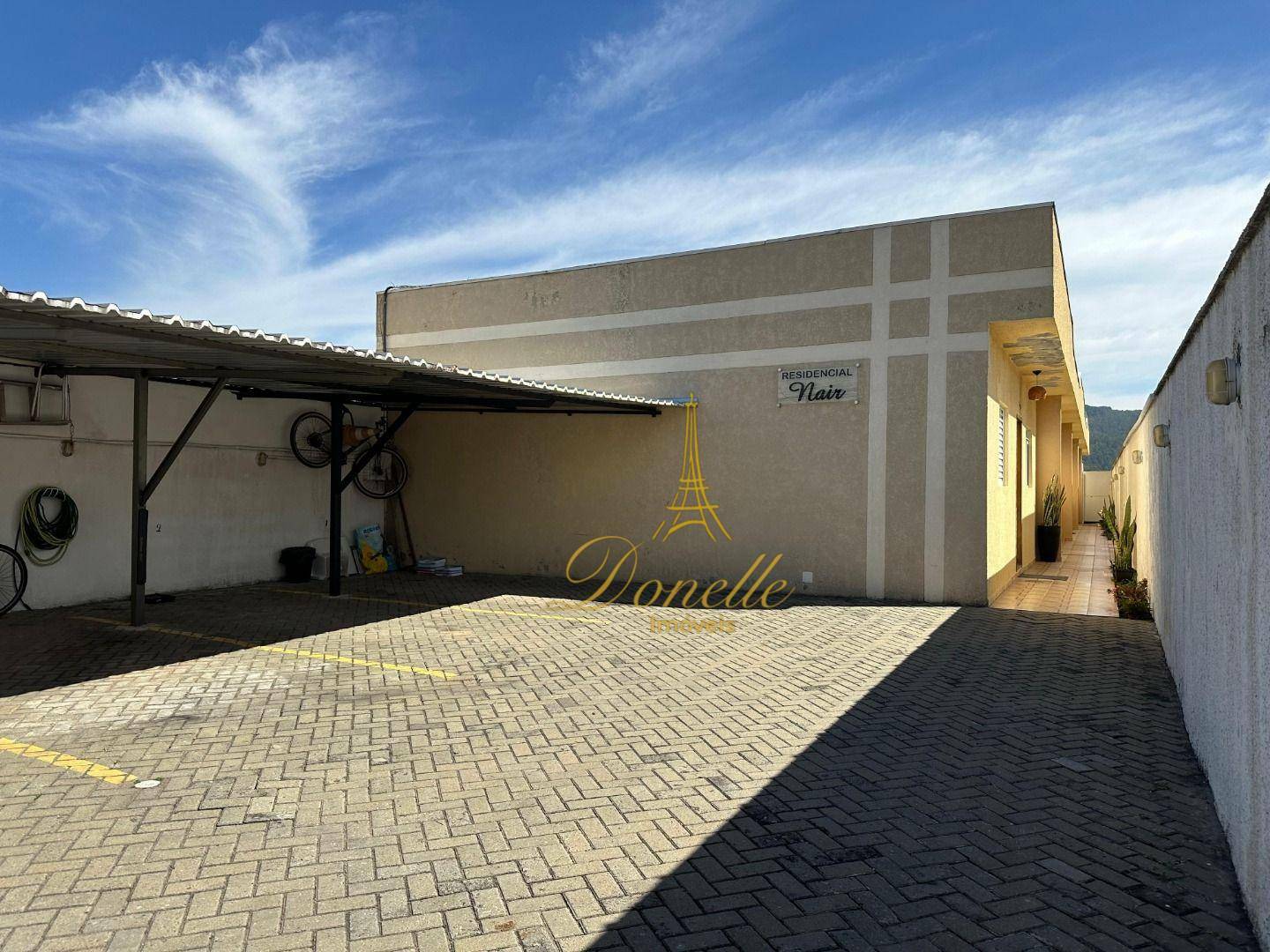 Casa à venda com 2 quartos, 53m² - Foto 3