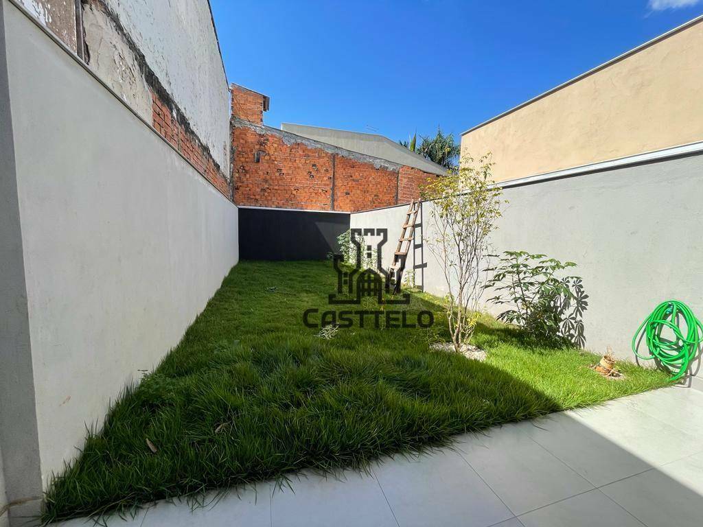 Casa à venda com 3 quartos, 85m² - Foto 12