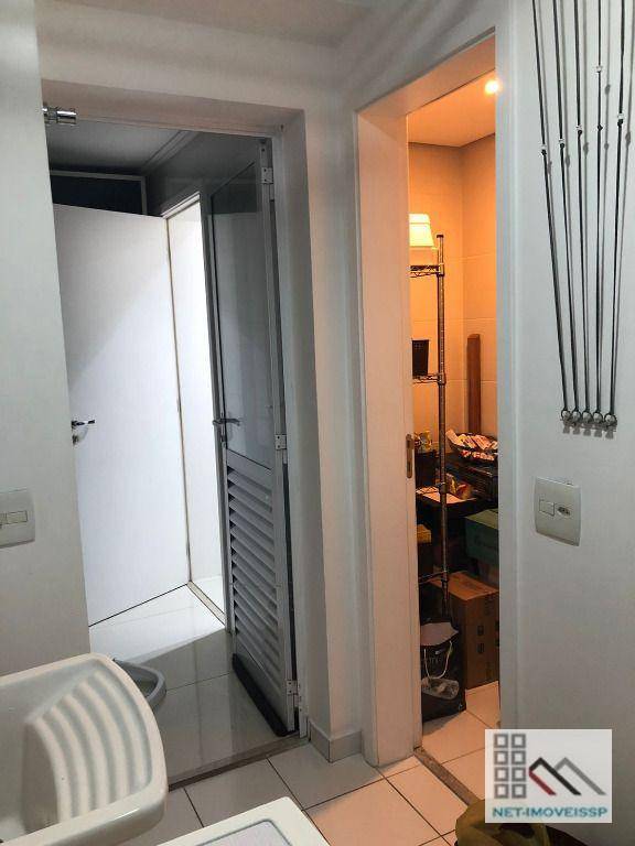 Apartamento à venda com 3 quartos, 123m² - Foto 23