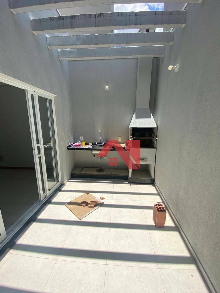 Sobrado à venda e aluguel com 3 quartos, 200m² - Foto 20