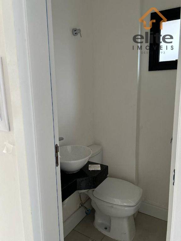 Sobrado à venda com 3 quartos, 119m² - Foto 13