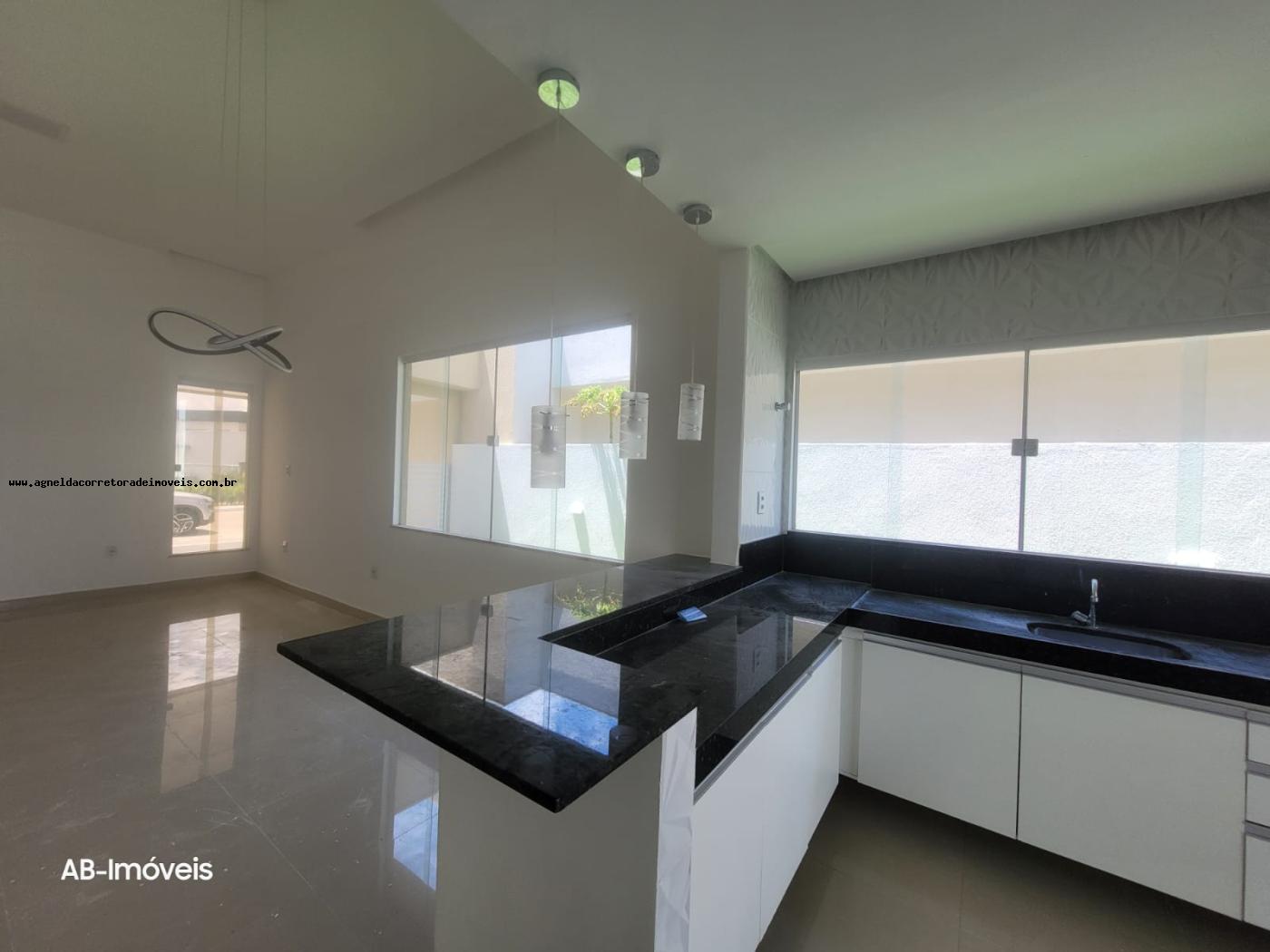 Casa de Condomínio à venda com 3 quartos, 140m² - Foto 9