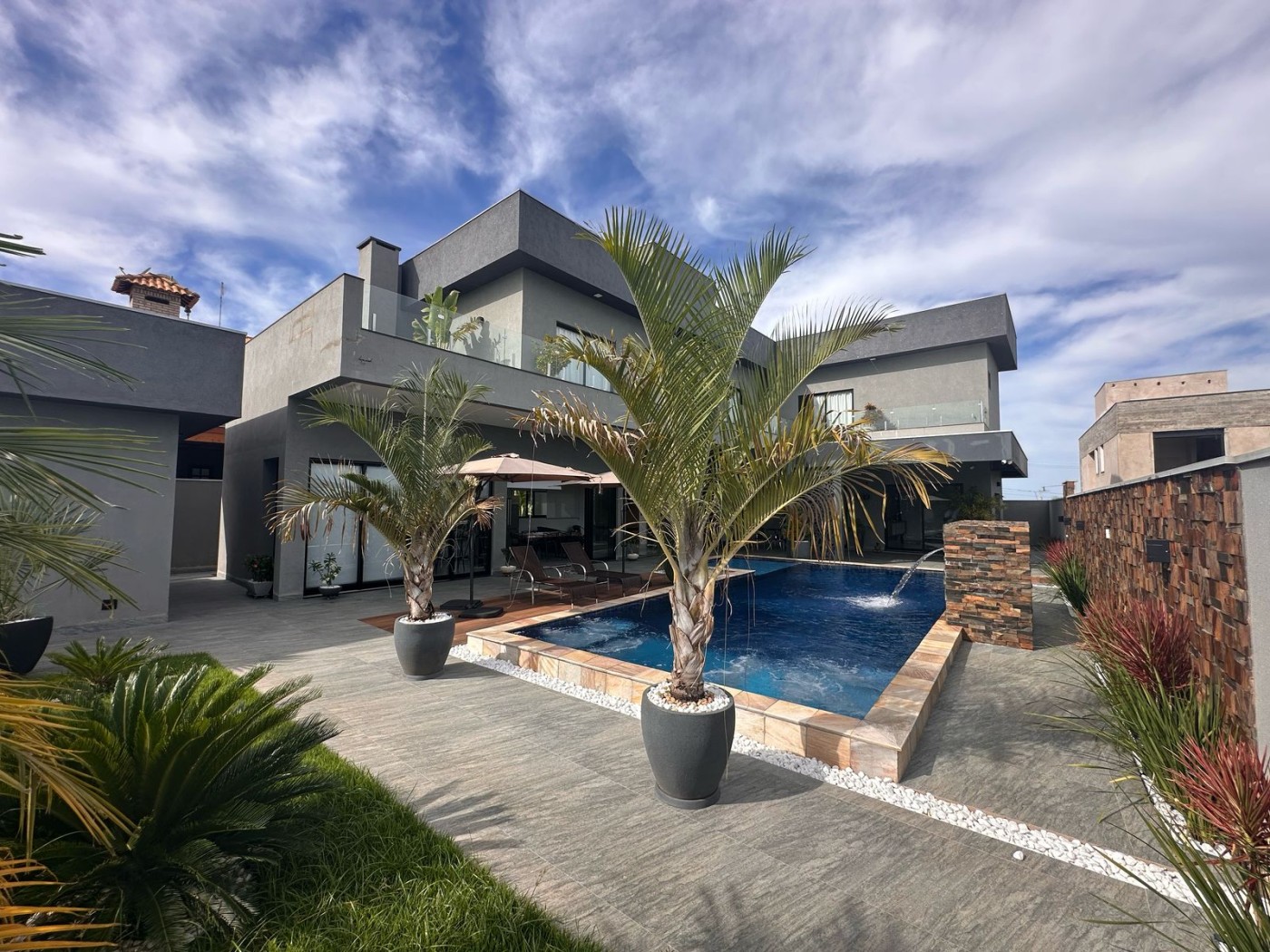 Casa à venda com 3 quartos, 335m² - Foto 25