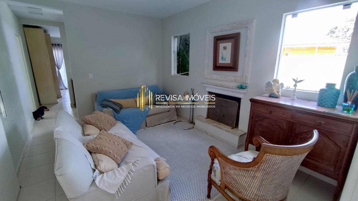 Casa para alugar com 4 quartos, 230m² - Foto 6