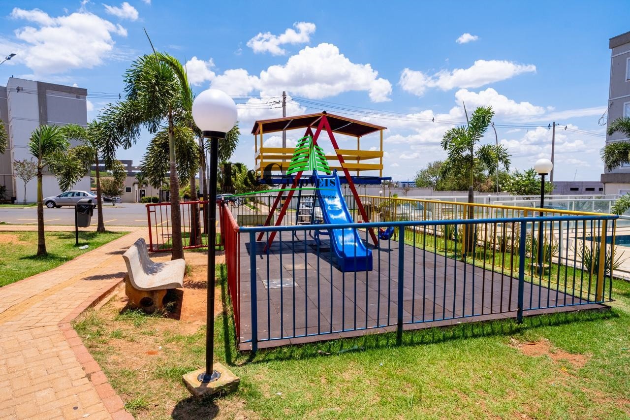 Apartamento à venda com 2 quartos, 39m² - Foto 14