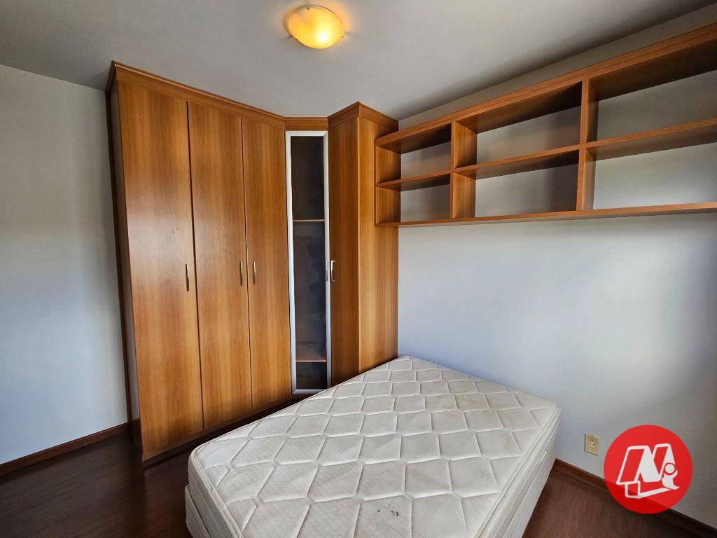 Apartamento para alugar com 3 quartos, 107m² - Foto 30