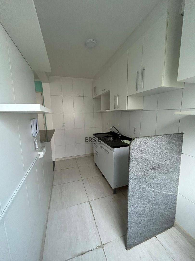 Apartamento à venda com 2 quartos, 45m² - Foto 9