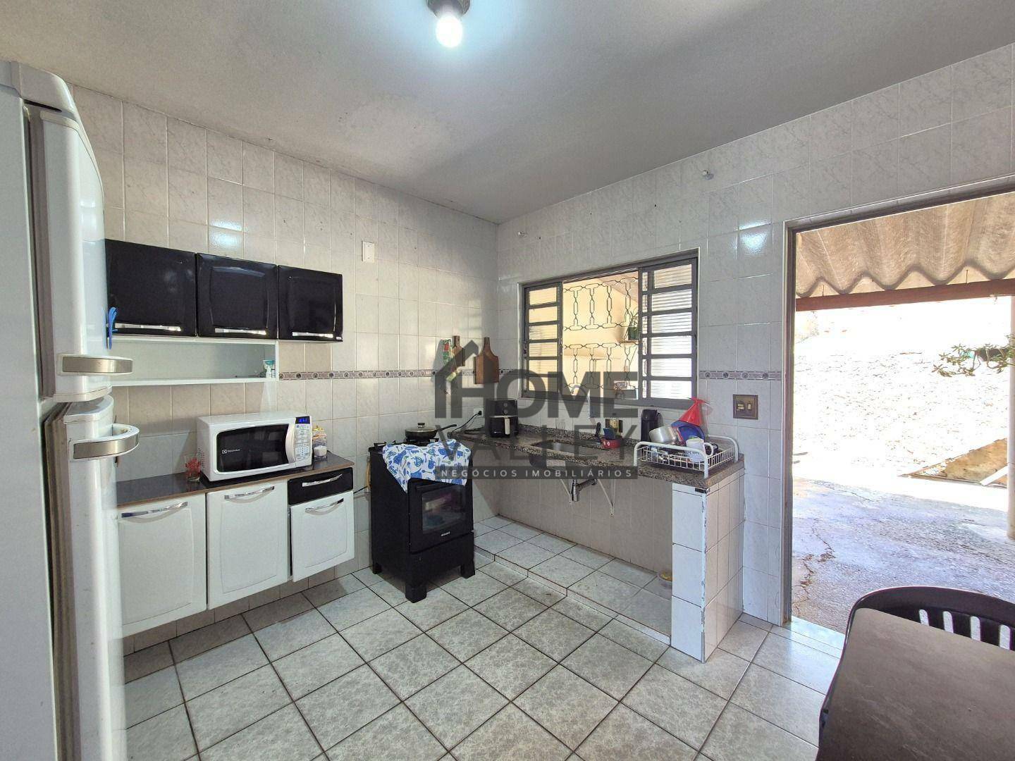 Casa à venda com 2 quartos, 84m² - Foto 12