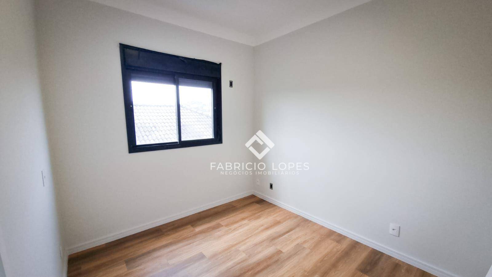 Casa à venda com 3 quartos, 239m² - Foto 18