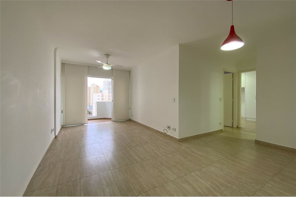 Apartamento à venda com 2 quartos, 65m² - Foto 24