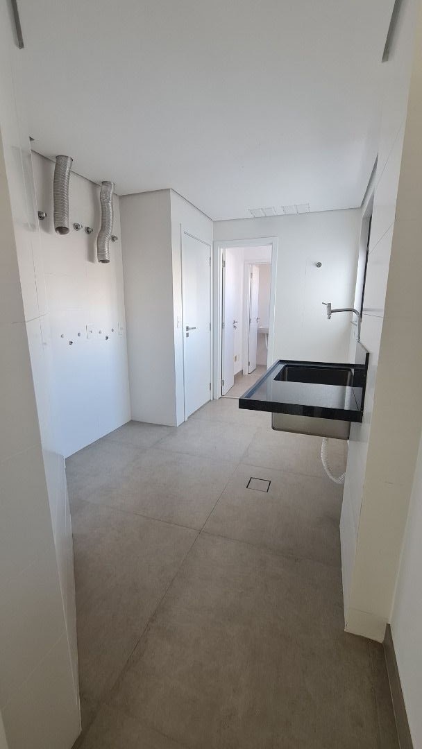 Apartamento à venda com 4 quartos, 250m² - Foto 35