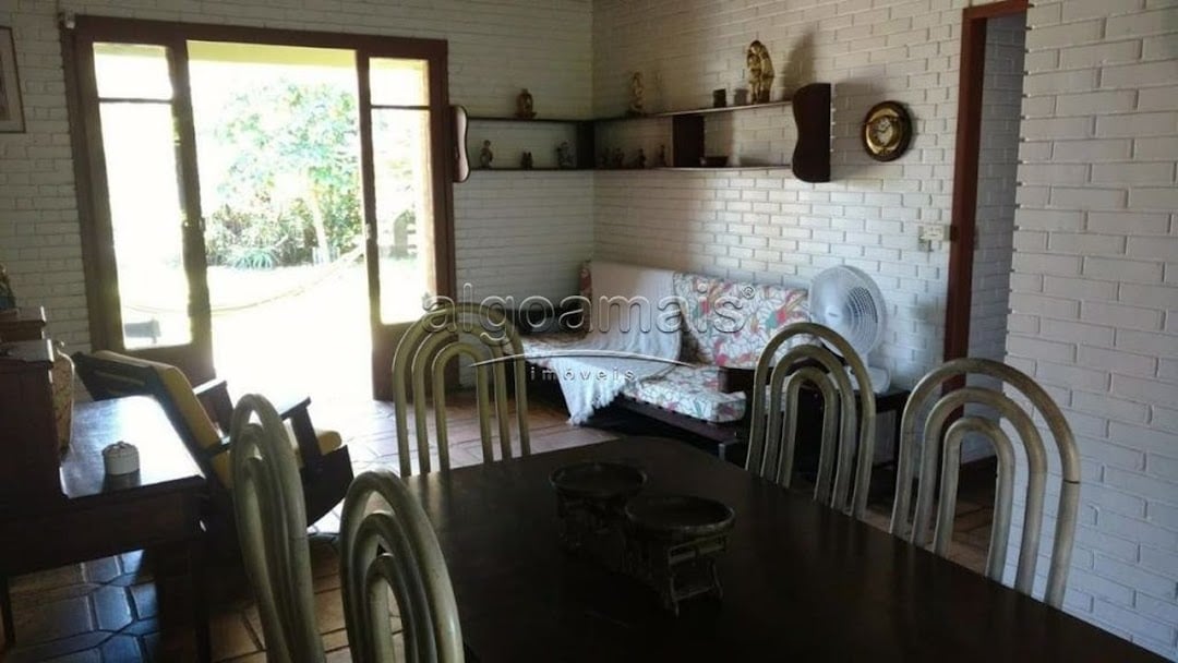 Casa à venda com 4 quartos, 100m² - Foto 15