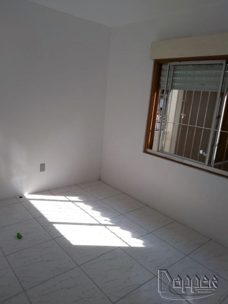 Casa à venda com 3 quartos, 120m² - Foto 7