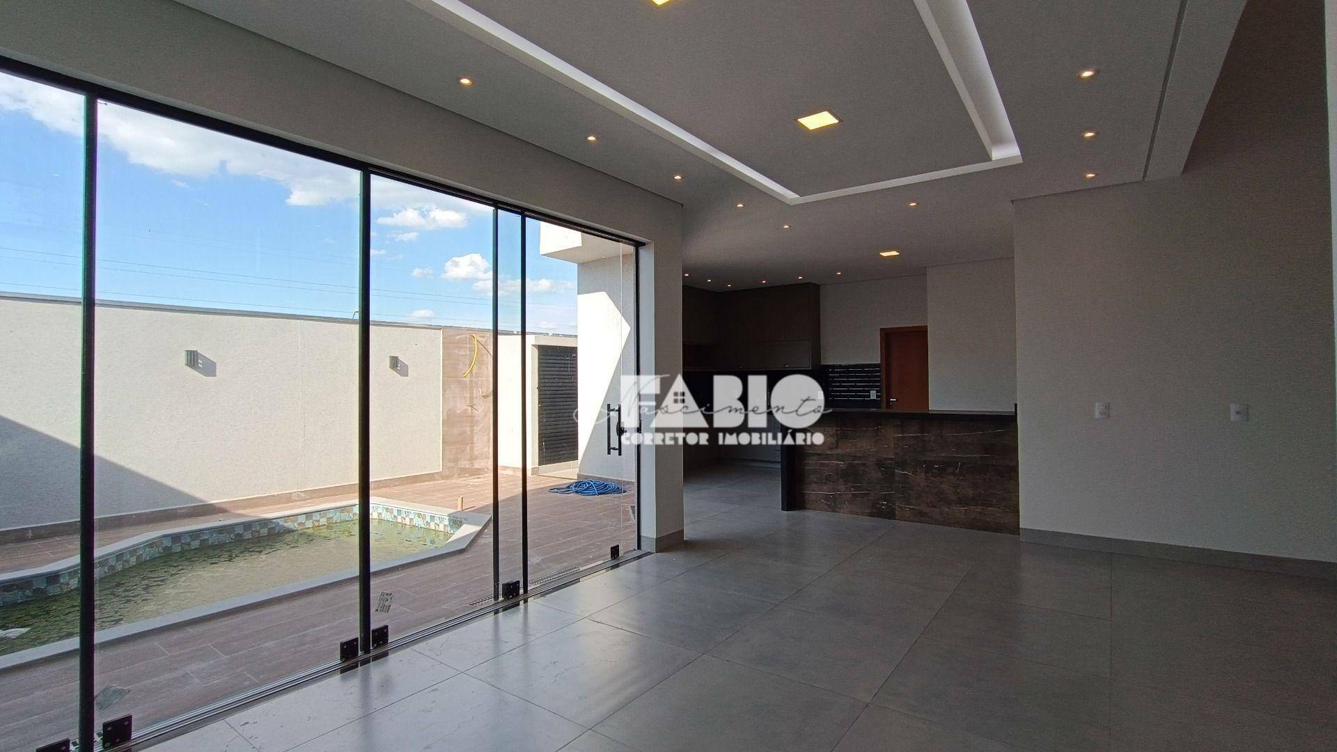 Casa de Condomínio à venda com 4 quartos, 200m² - Foto 9