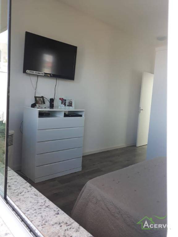 Casa à venda com 3 quartos, 180m² - Foto 10