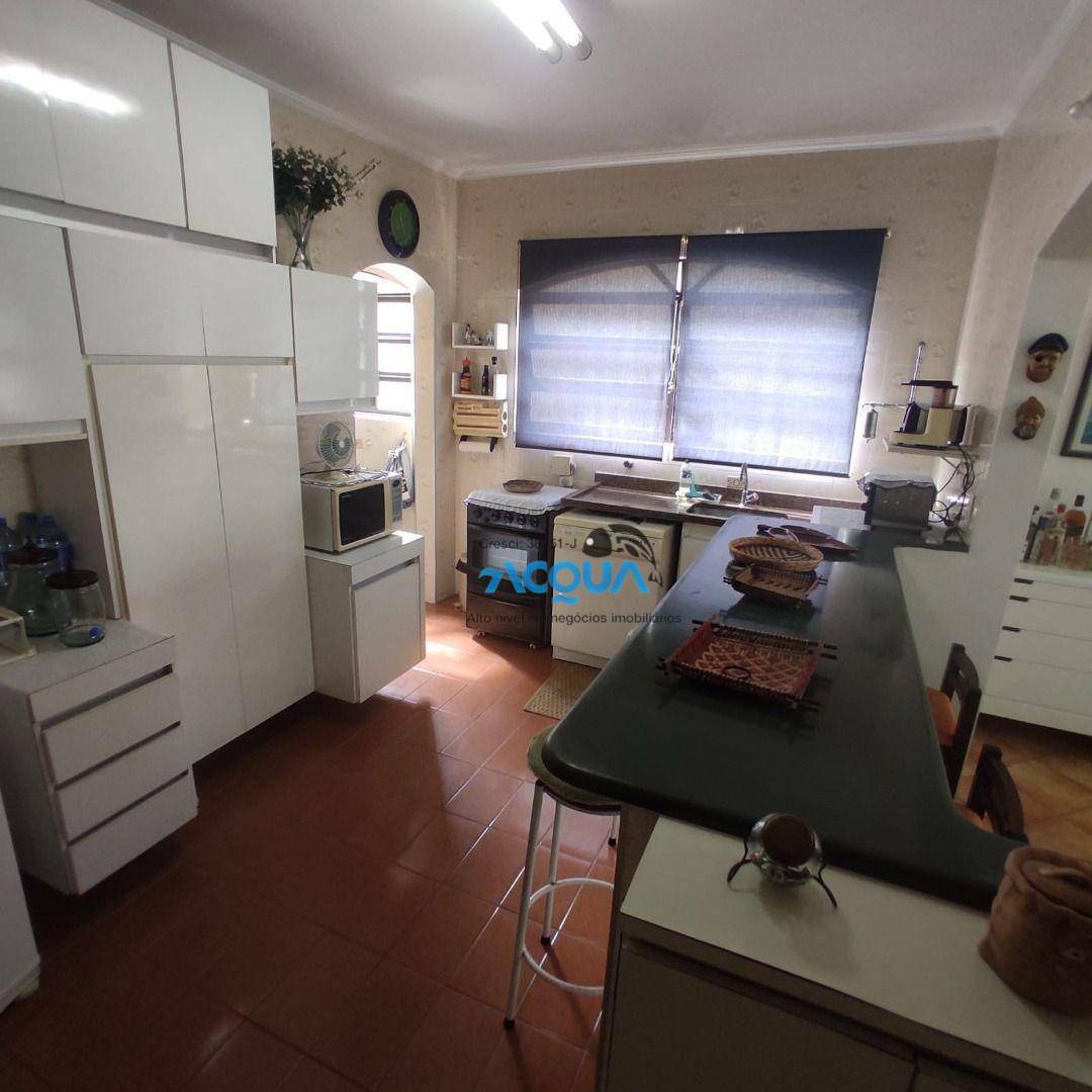 Apartamento à venda com 2 quartos, 85m² - Foto 4