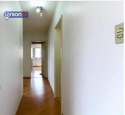 Apartamento à venda com 3 quartos, 99m² - Foto 4