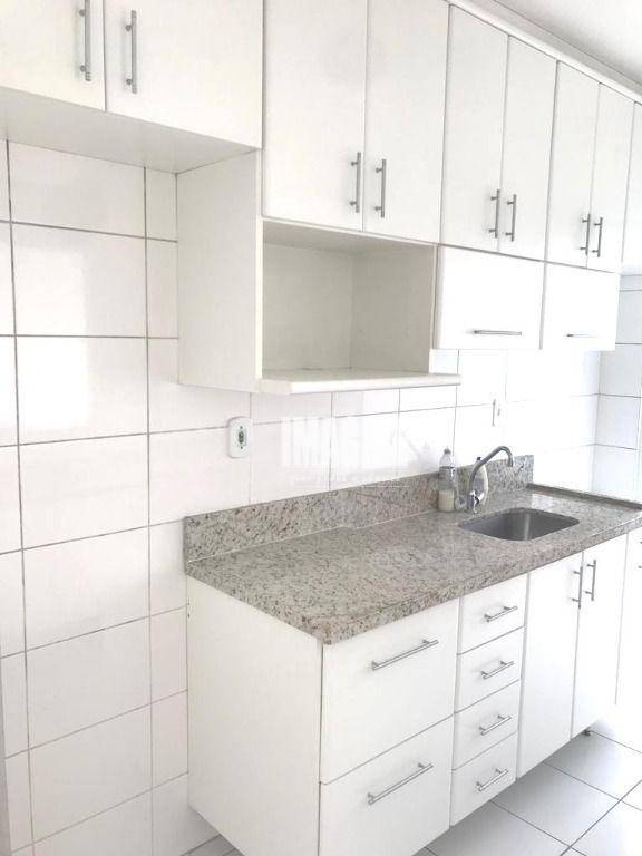 Apartamento à venda com 2 quartos, 52m² - Foto 8