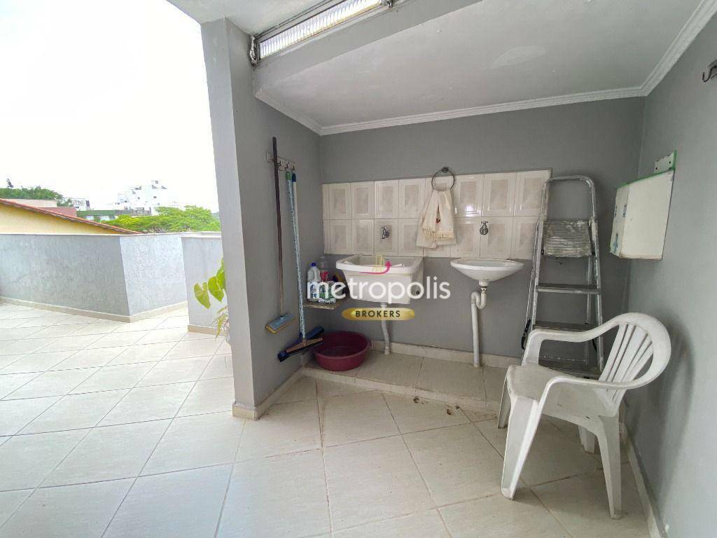 Casa à venda com 4 quartos, 245m² - Foto 9