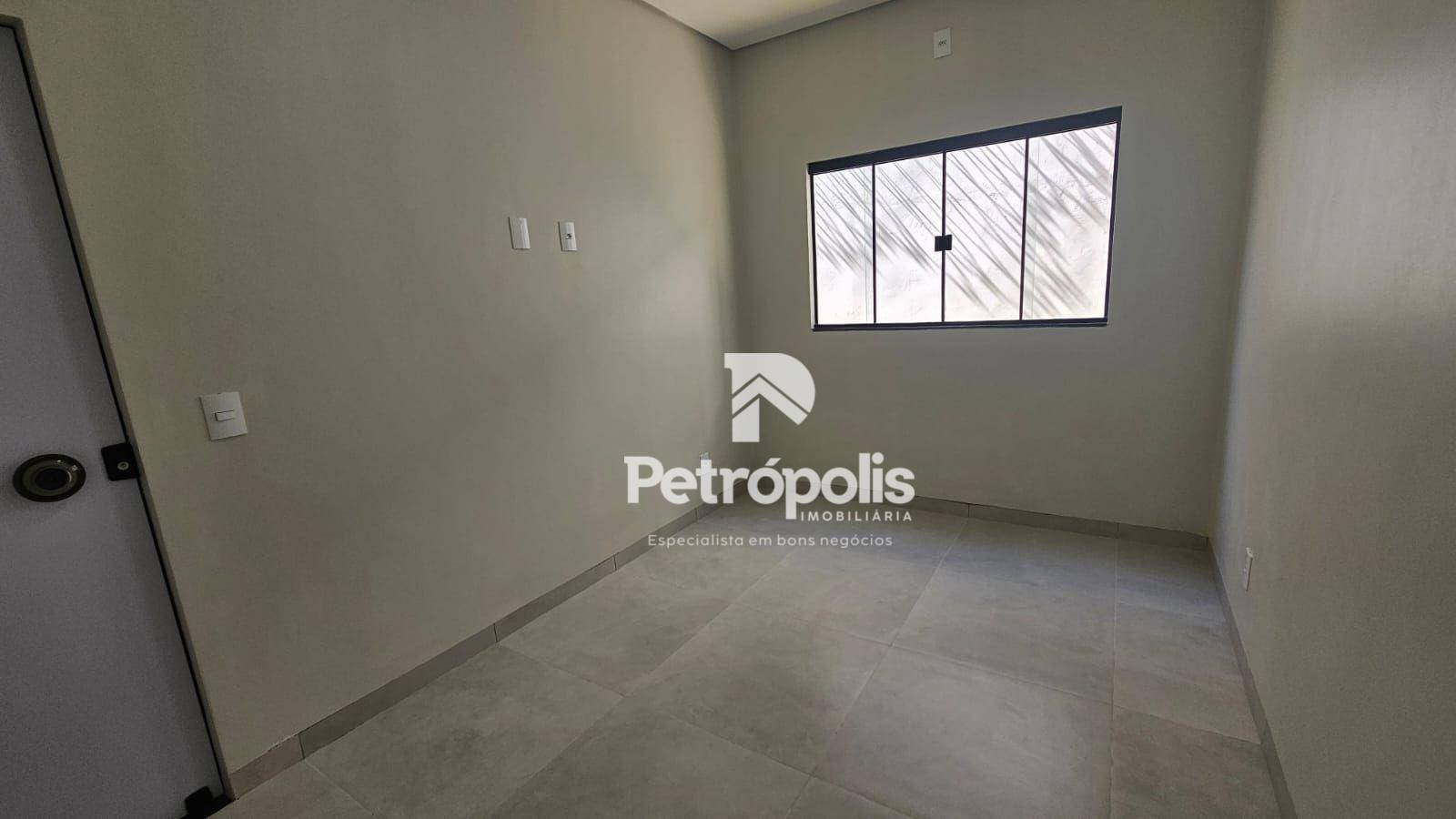 Casa à venda com 3 quartos, 120m² - Foto 4