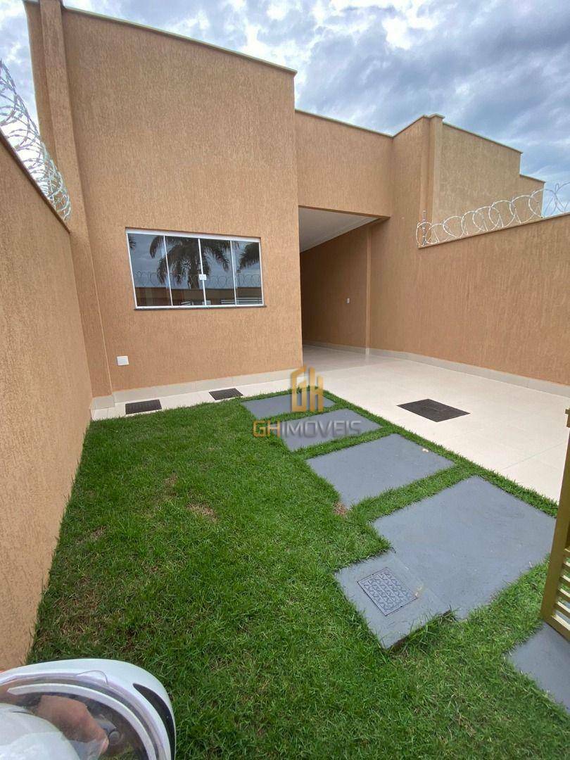 Casa à venda com 3 quartos, 115m² - Foto 2