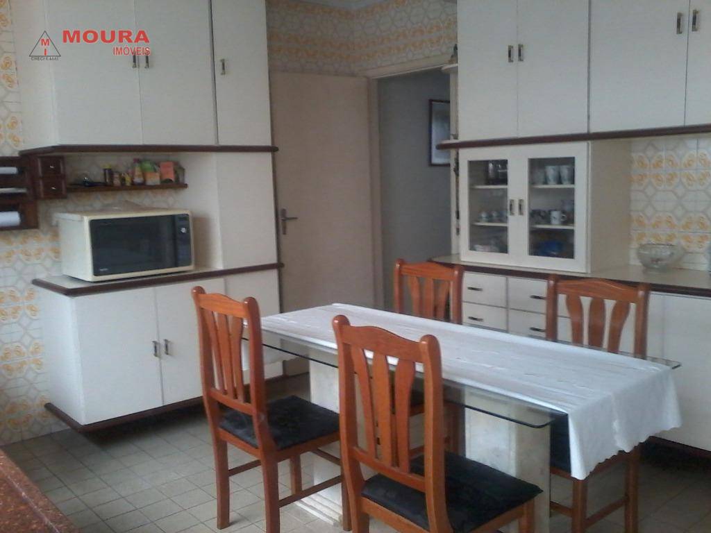 Sobrado à venda com 3 quartos, 150m² - Foto 1