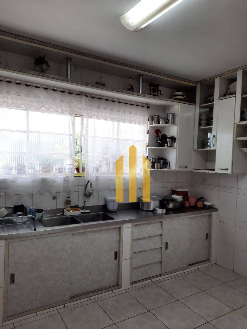 Sobrado para alugar com 3 quartos, 190m² - Foto 18