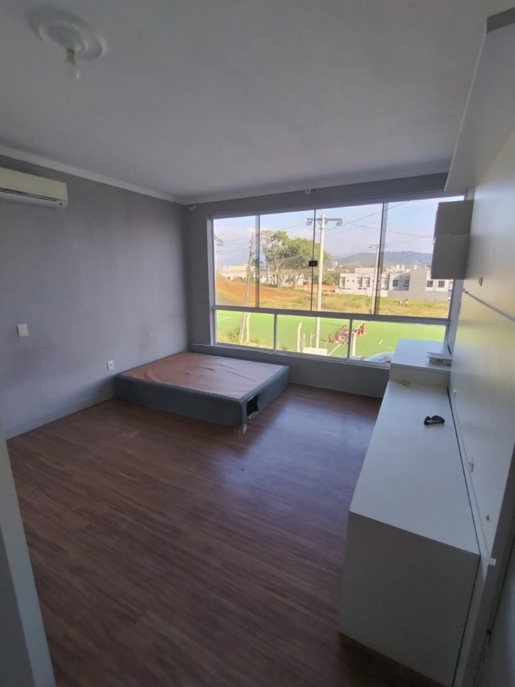 Sobrado à venda com 2 quartos, 110m² - Foto 35