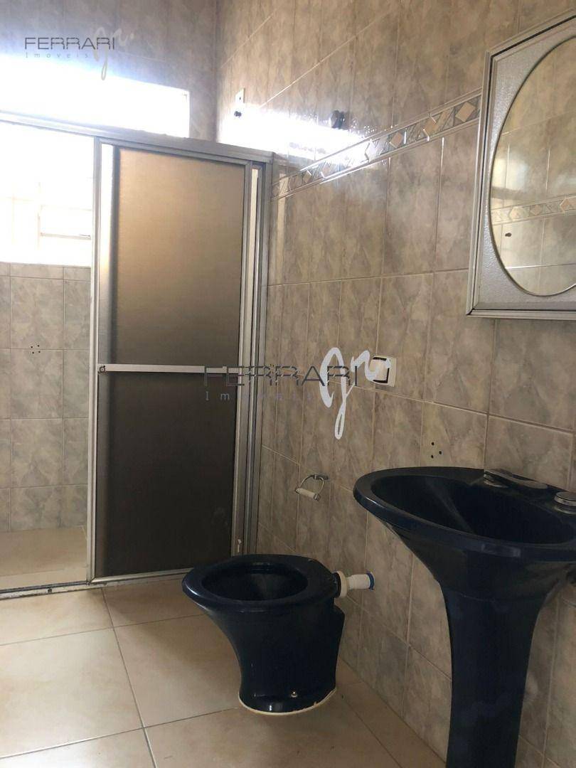 Casa para alugar com 4 quartos, 300M2 - Foto 29