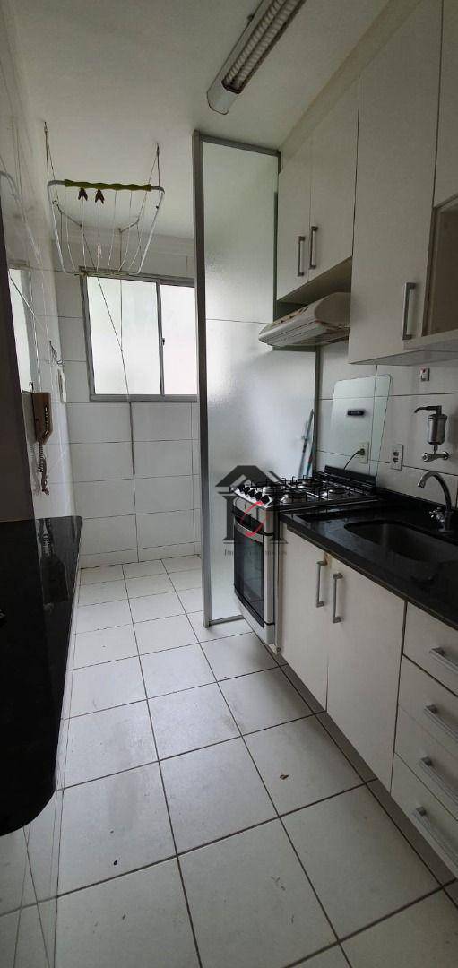 Apartamento para alugar com 2 quartos, 50m² - Foto 6