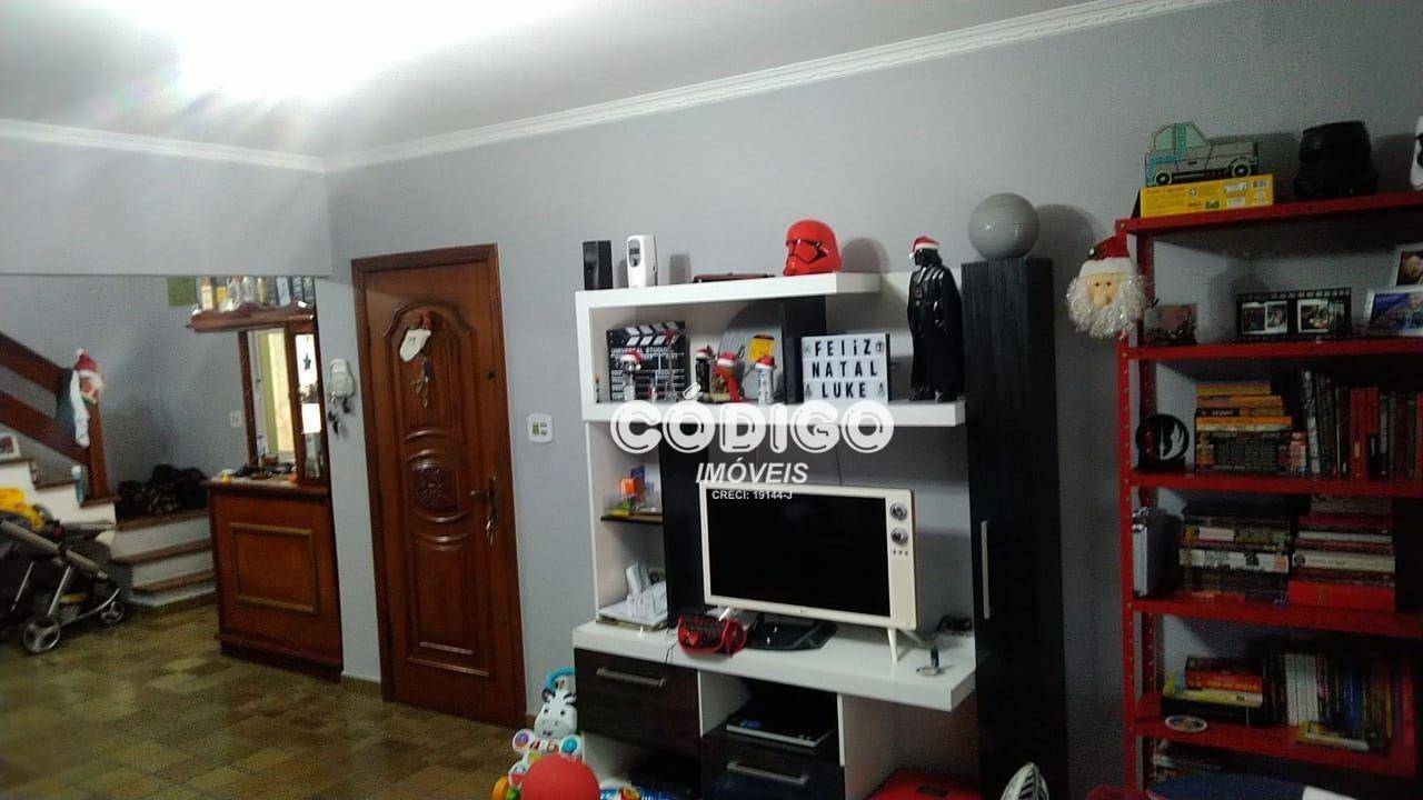 Sobrado à venda com 3 quartos, 250m² - Foto 7