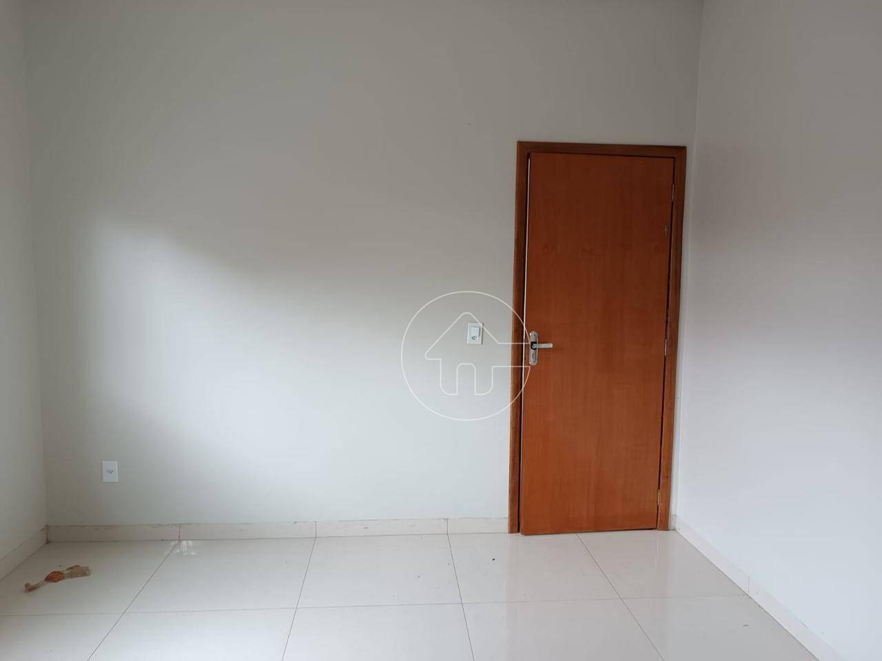 Casa à venda com 3 quartos, 157m² - Foto 4