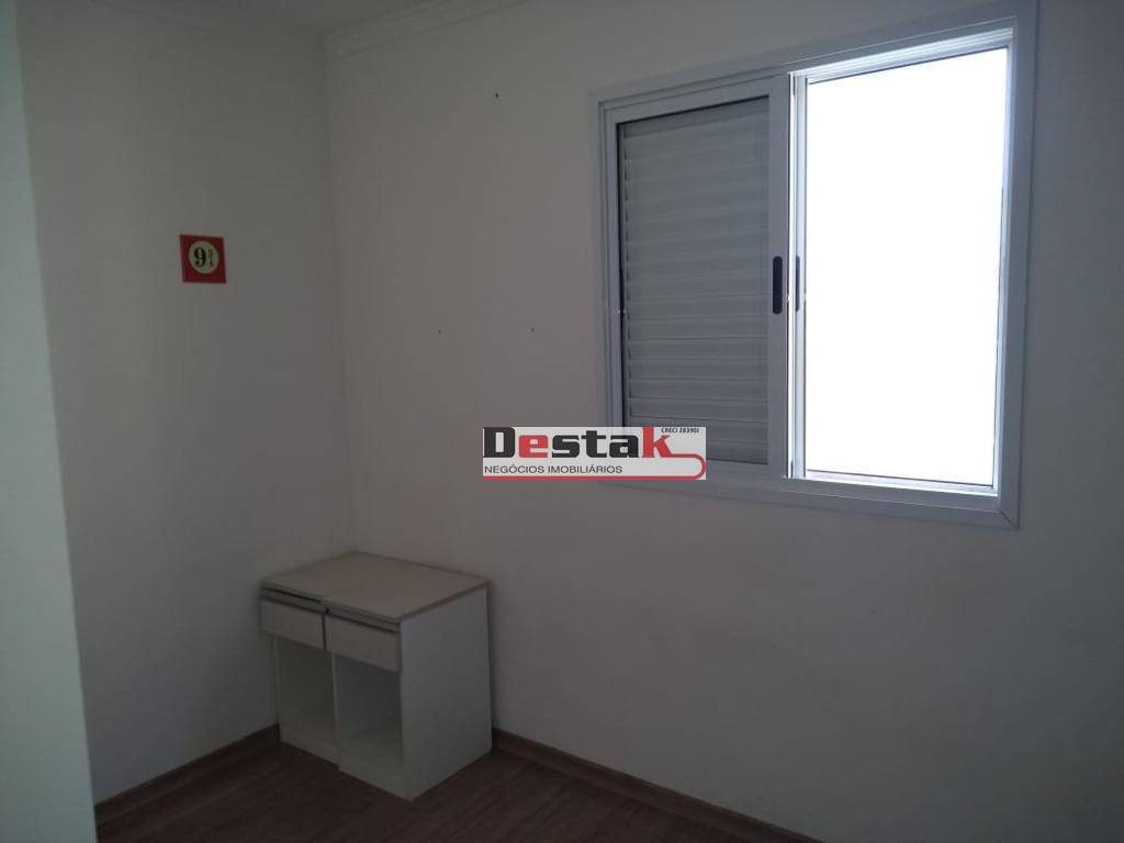 Apartamento à venda com 2 quartos, 50m² - Foto 2