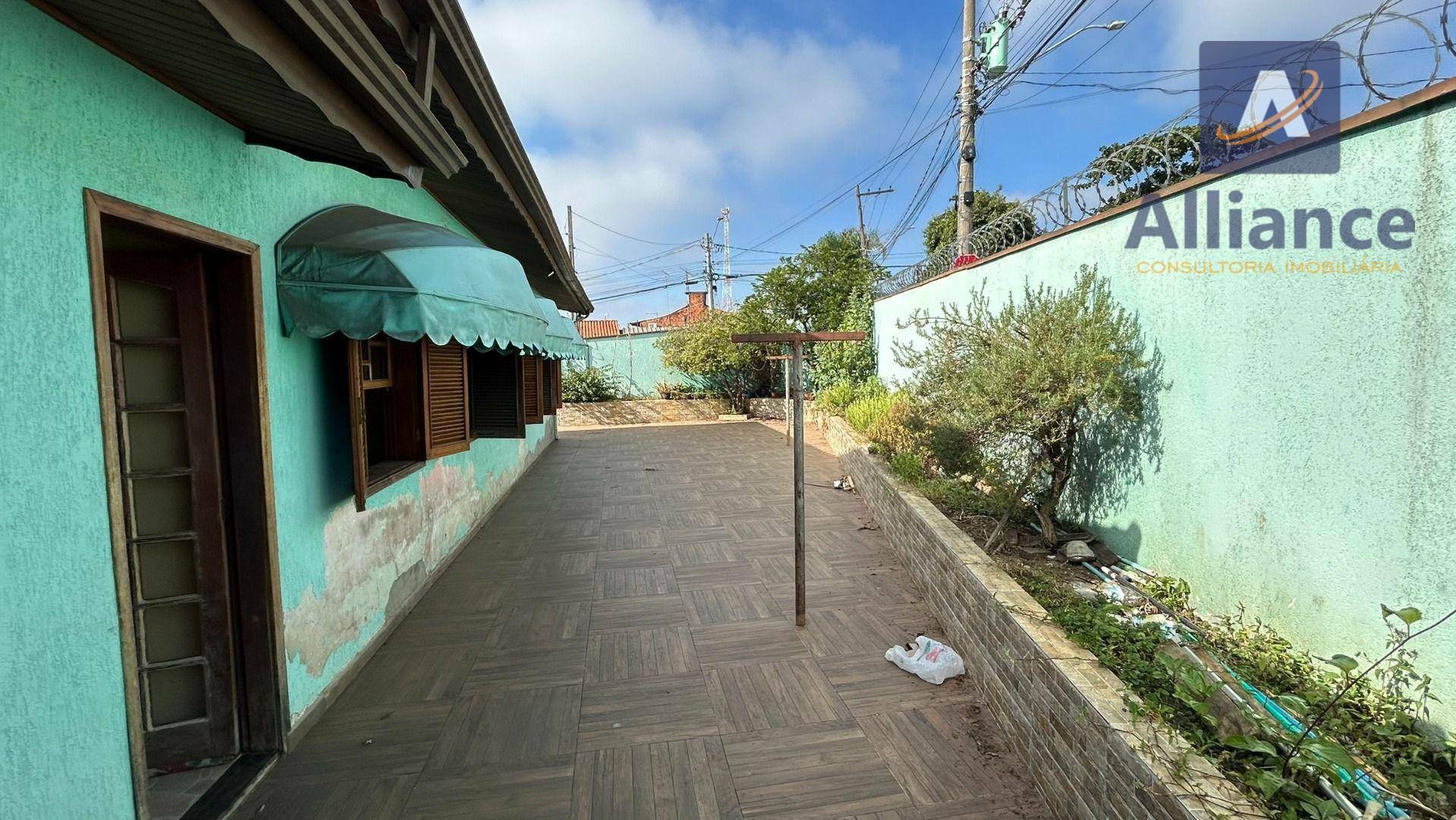 Casa para alugar com 3 quartos, 193m² - Foto 14