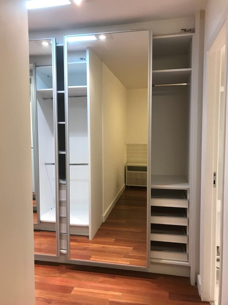 Apartamento à venda com 4 quartos, 294m² - Foto 13