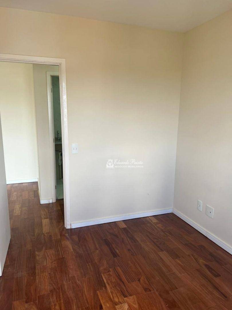 Apartamento à venda com 2 quartos, 62m² - Foto 14