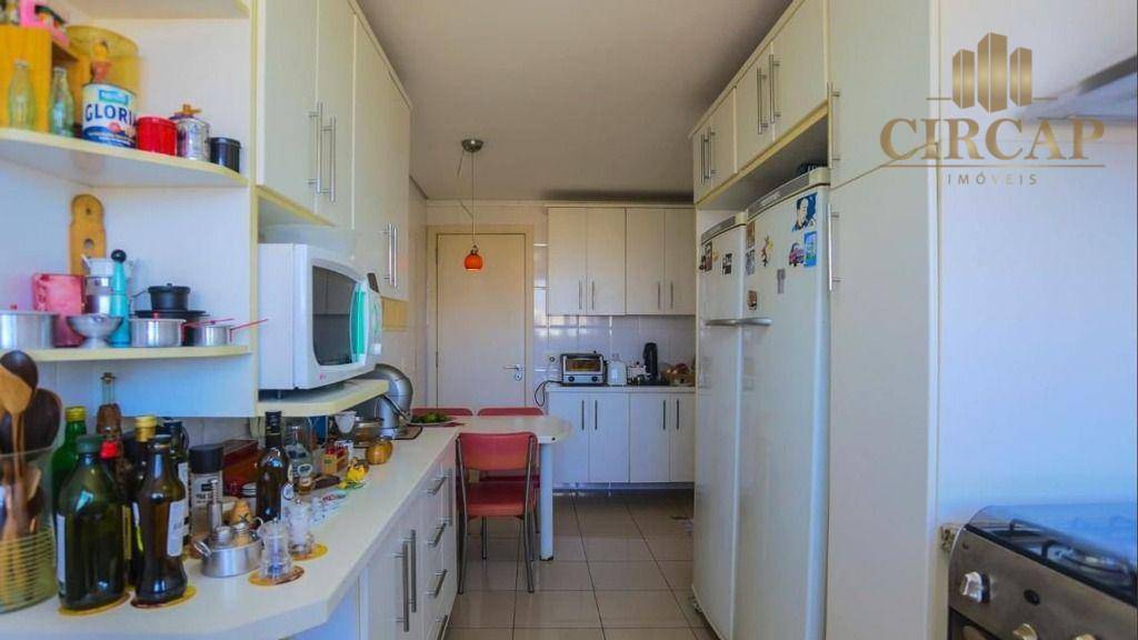 Apartamento à venda com 4 quartos, 220m² - Foto 5