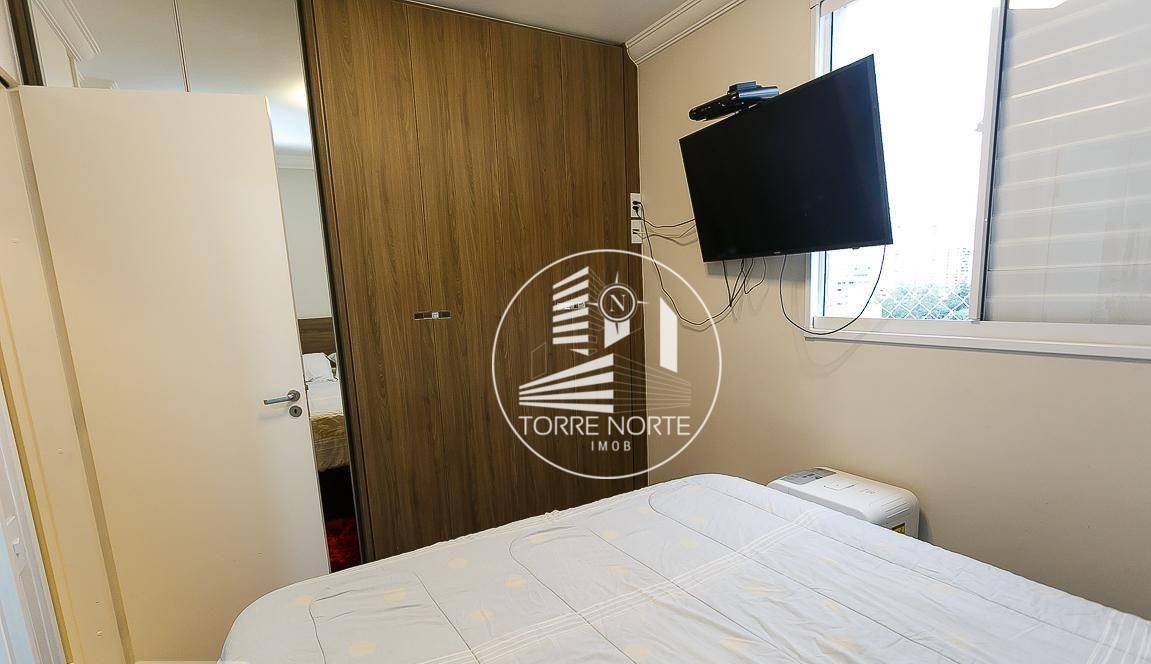 Apartamento à venda com 2 quartos, 64m² - Foto 33