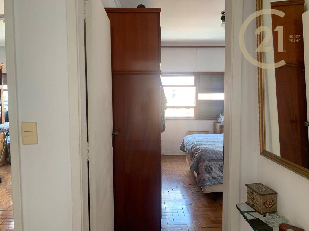 Apartamento à venda com 3 quartos, 140m² - Foto 12