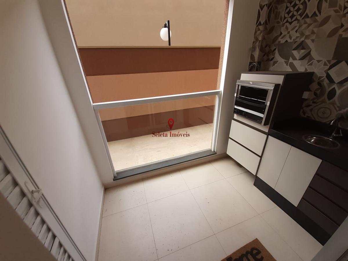 Apartamento à venda com 3 quartos, 73m² - Foto 9