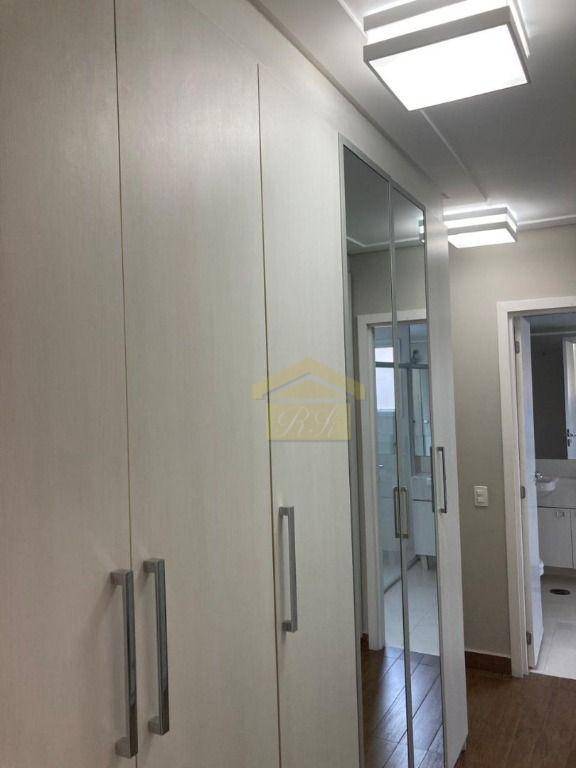 Apartamento à venda com 3 quartos, 155m² - Foto 19