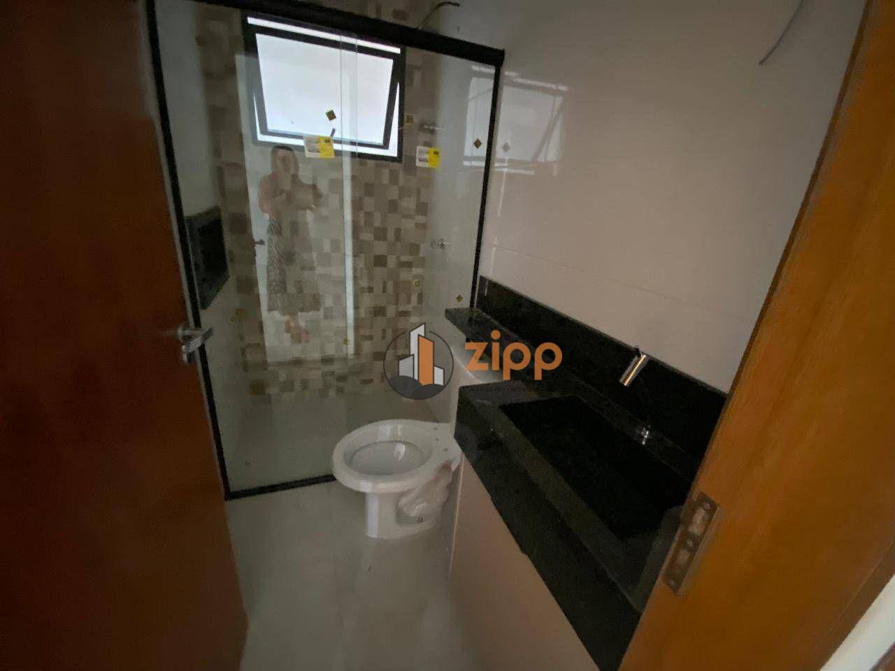 Apartamento para alugar com 2 quartos, 42m² - Foto 5