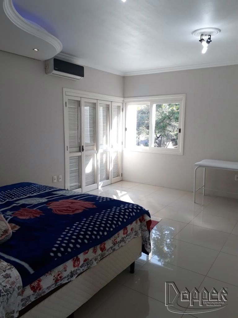 Casa à venda com 3 quartos, 349m² - Foto 13