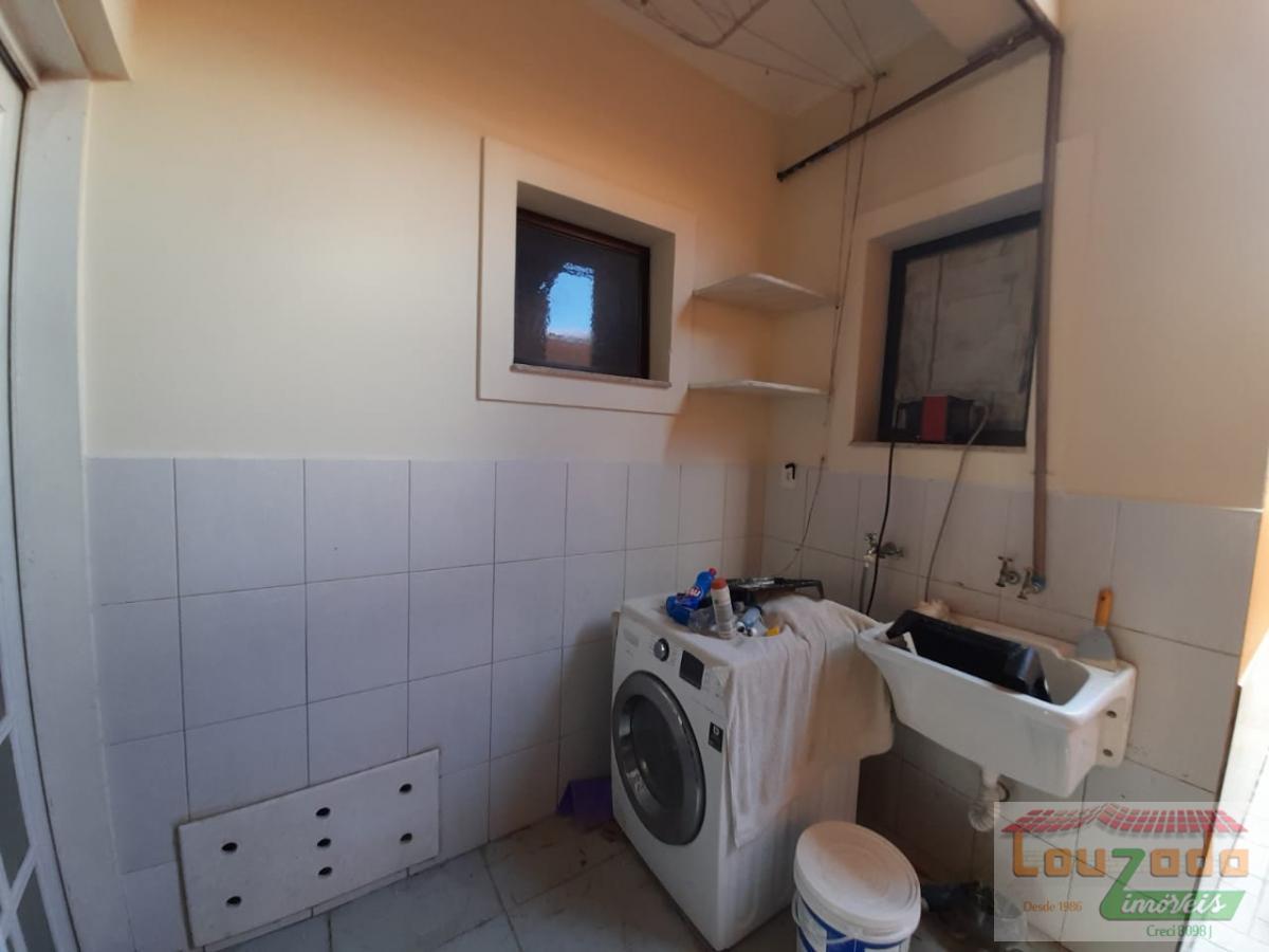 Sobrado à venda com 2 quartos, 180m² - Foto 10