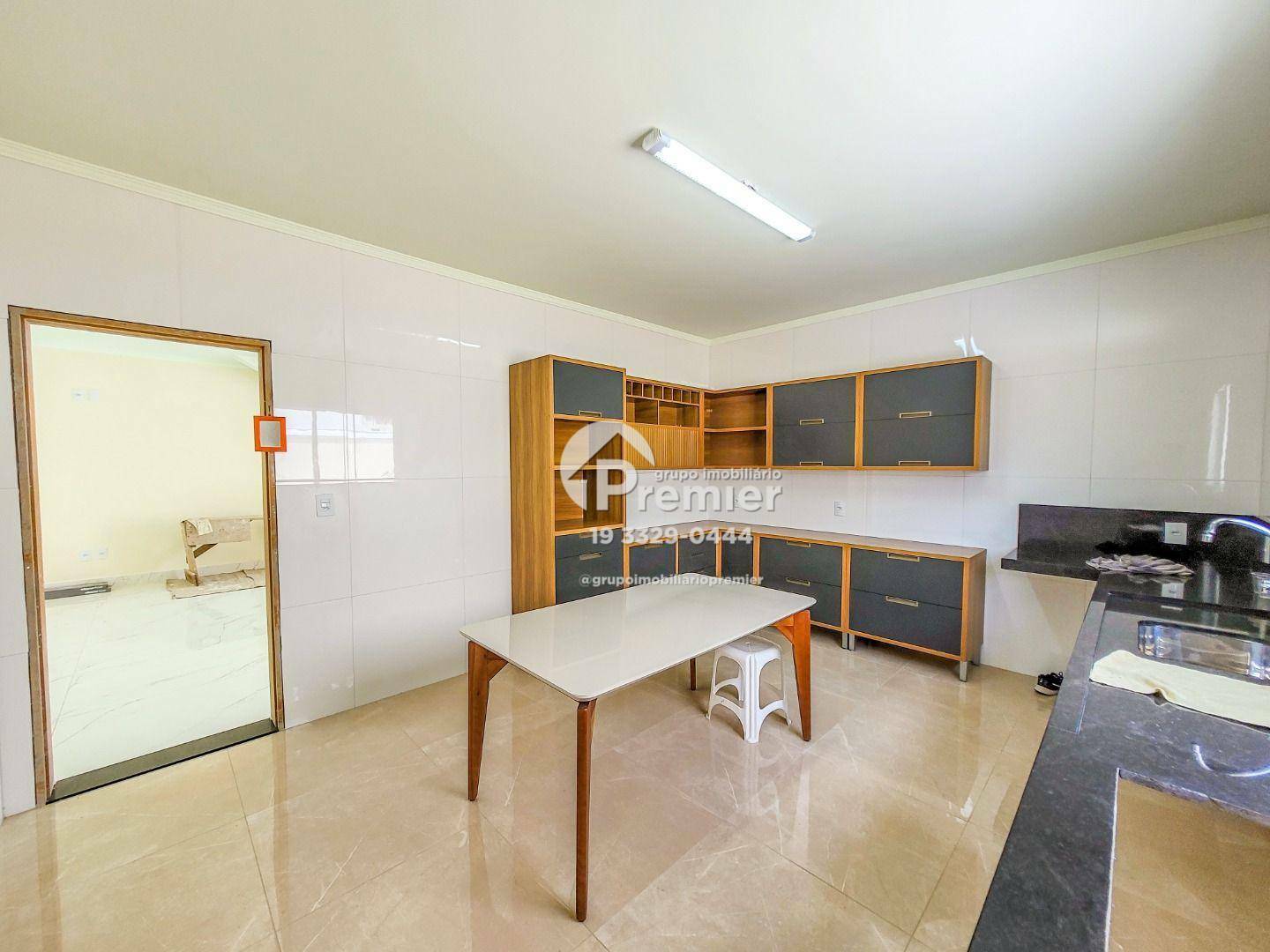 Casa à venda e aluguel com 4 quartos, 250m² - Foto 10