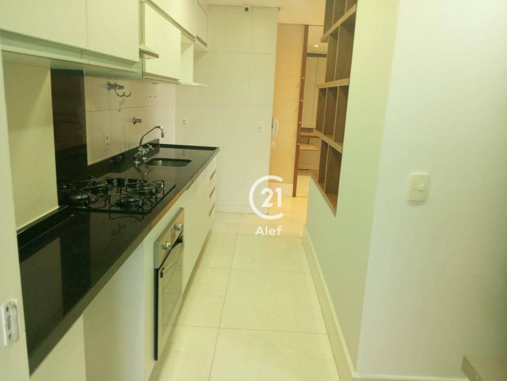 Apartamento à venda com 3 quartos, 108m² - Foto 11